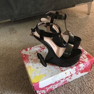 Chinese Laundry Controversy heel